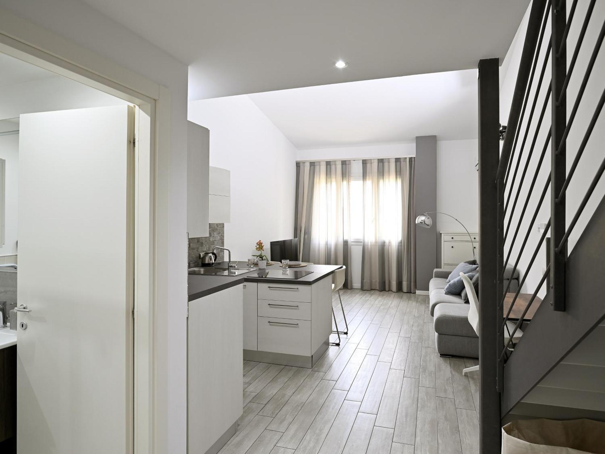 Boutique Apartment “Diviso Due” Флоренция Екстериор снимка