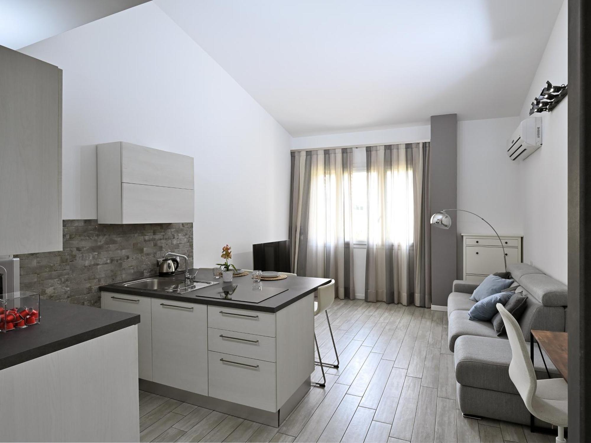 Boutique Apartment “Diviso Due” Флоренция Екстериор снимка